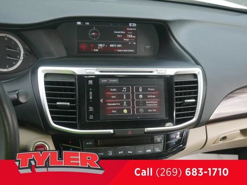 Used 2017 Honda Accord EX-L image 40