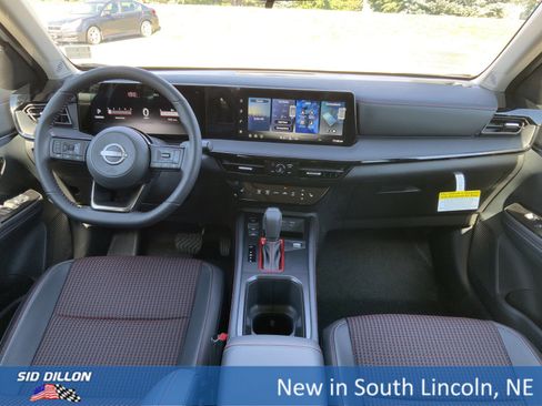 New 2026 Nissan Kicks SR w/ SR Premium Package image 5