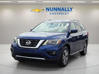 Used 2020 Nissan Pathfinder SV