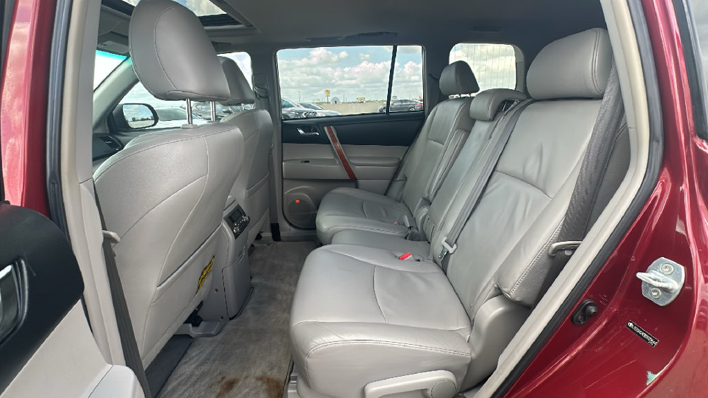 Used 2008 Toyota Highlander Limited FWD image 34