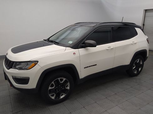 Used 2018 Jeep Compass Trailhawk w/ Safe & Security Group AWD/4WD image 2