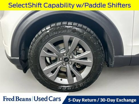 Used 2021 Ford Explorer XLT w/ Equipment Group 202A AWD/4WD image 38