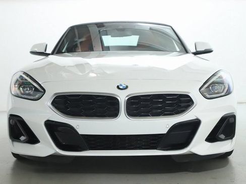 Certified 2023 BMW Z4 sDrive30i w/ Premium Package RWD image 6