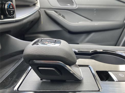 New 2026 Nissan Rogue SV image 18