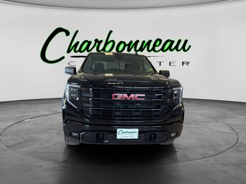 Used 2025 GMC Sierra 1500 Elevation w/ Preferred Package AWD/4WD image 8