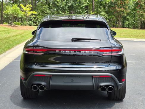 Certified 2026 Porsche Macan AWD/4WD image 28