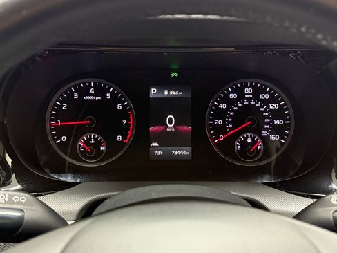 Used 2023 Kia K5 GT-Line image 32