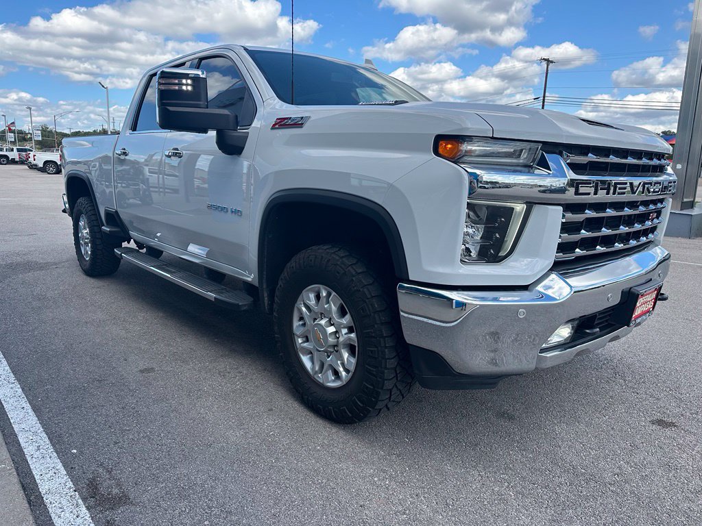 Used 2022 Chevrolet Silverado 2500 LTZ w/ LTZ Convenience Package AWD/4WD image 4
