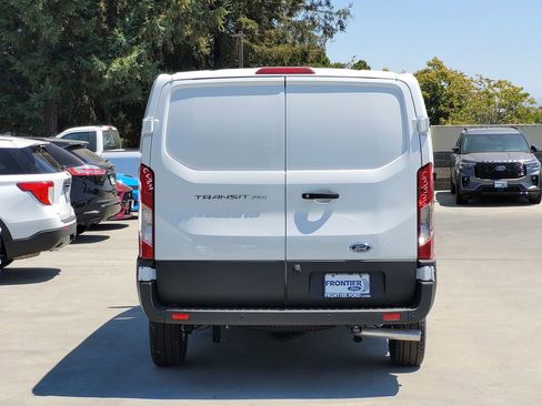 New 2025 Ford Transit 250 Low Roof image 30