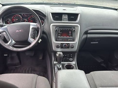 Used 2015 GMC Acadia SLE image 26