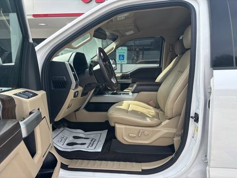 Used 2018 Ford F150 Lariat RWD image 13