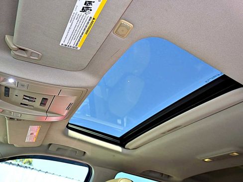 Used 2016 GMC Sierra 1500 Denali w/ Enhanced Driver Alert Package image 34