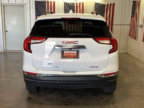 Used 2023 GMC Terrain AT4 w/ Tech Package AWD/4WD image 5