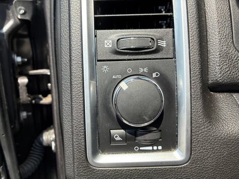 Used 2021 RAM 1500 Warlock w/ Luxury Group AWD/4WD image 13