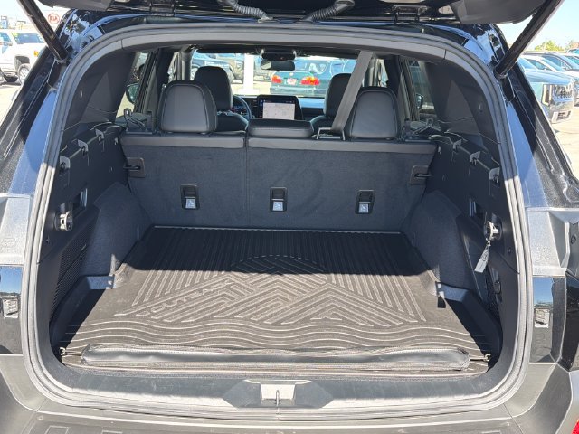 Used 2026 Subaru Outback Limited AWD/4WD image 29