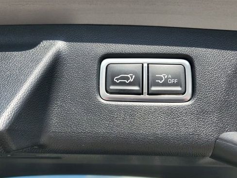 Certified 2025 Kia Sorento SX Prestige image 7