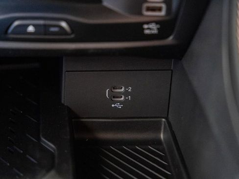 New 2026 Chrysler Pacifica Pinnacle image 26