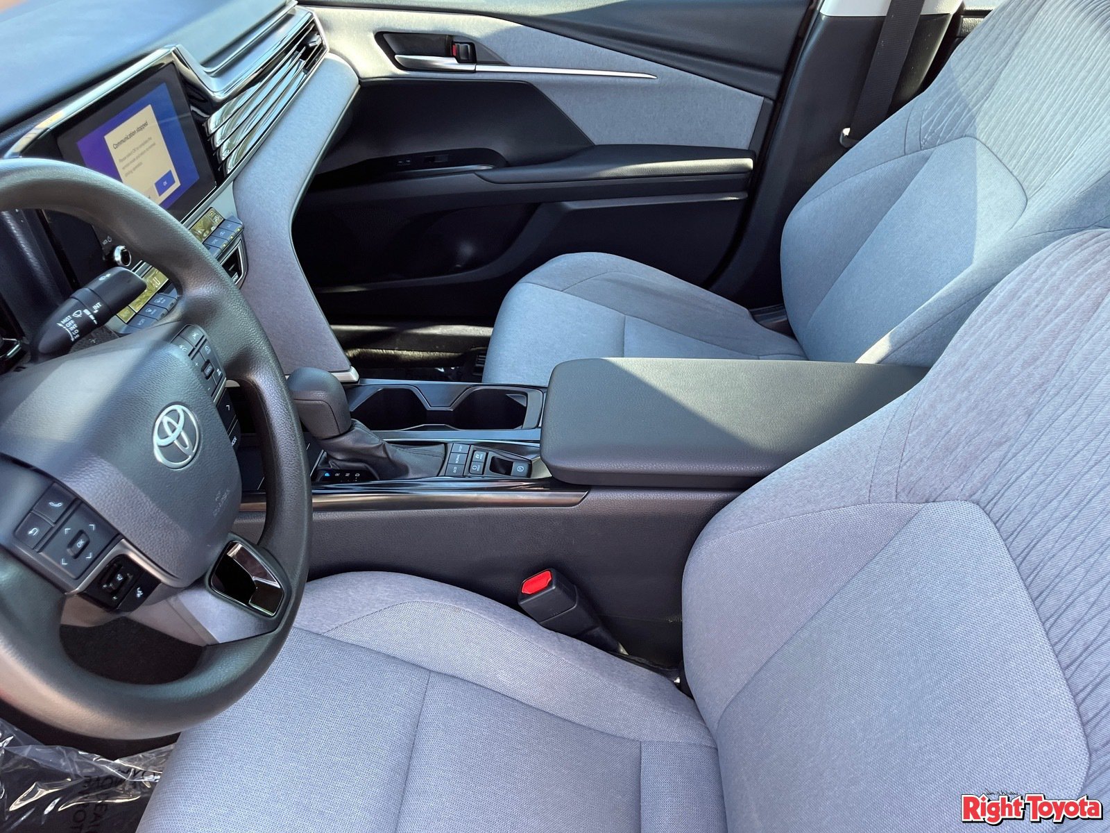 Certified 2025 Toyota Camry LE FWD image 21