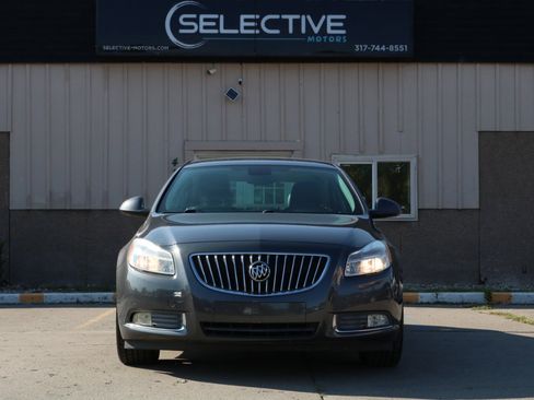 Used 2011 Buick Regal CXL w/ RL3 Preferred Equipment Group image 2