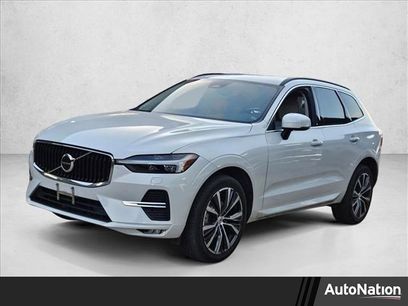 Used 2022 Volvo XC60 B5 Momentum w/ Climate Package