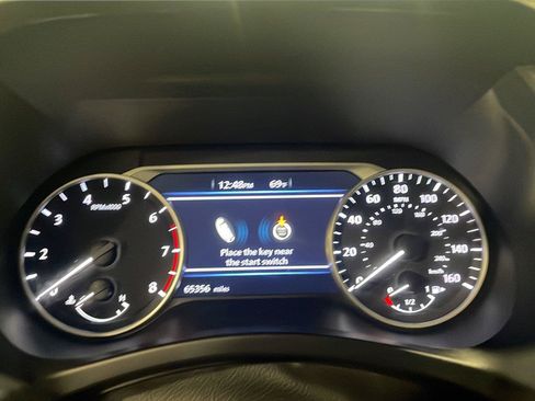 Used 2023 Nissan Sentra SR w/ SR Premium Package FWD image 15