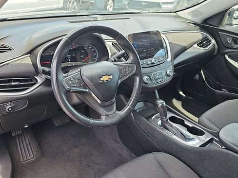 Used 2020 Chevrolet Malibu RS w/ LPO, Convenience Package 2 FWD image 17