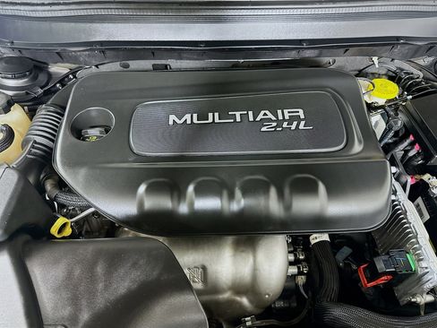 Used 2017 Jeep Cherokee Latitude image 31