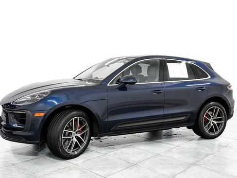 Used 2023 Porsche Macan S AWD/4WD image 4