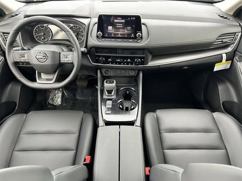 New 2026 Nissan Rogue SV FWD image 20