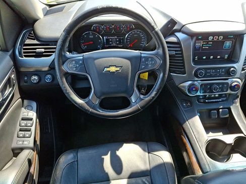 Used 2015 Chevrolet Suburban LT AWD/4WD image 10