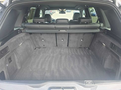 Used 2026 BMW X5 xDrive40i w/ M Sport Package AWD/4WD image 14