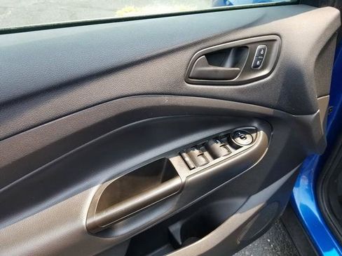 Used 2017 Ford Escape S FWD image 12