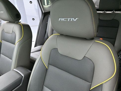 Used 2025 Chevrolet Trax ACTIV w/ Driver Confidence Package FWD image 15