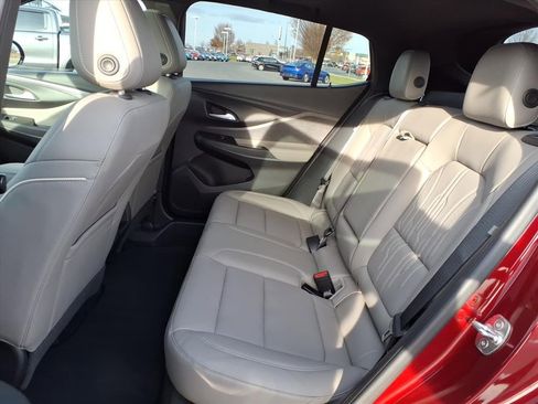 Certified 2024 Buick Envista Avenir image 12