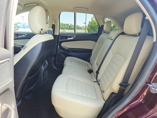 Used 2018 Ford Edge SEL w/ Equipment Group 201A FWD image 18