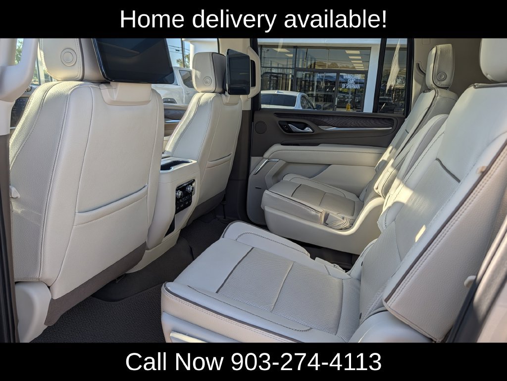 Used 2023 GMC Yukon XL Denali AWD/4WD image 30