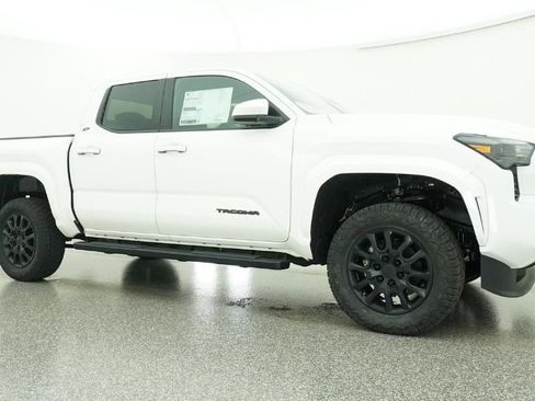New 2026 Toyota Tacoma SR5 AWD/4WD image 54