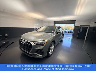Used 2022 Audi Q3 2.0T Premium w/ Convenience Package video 1