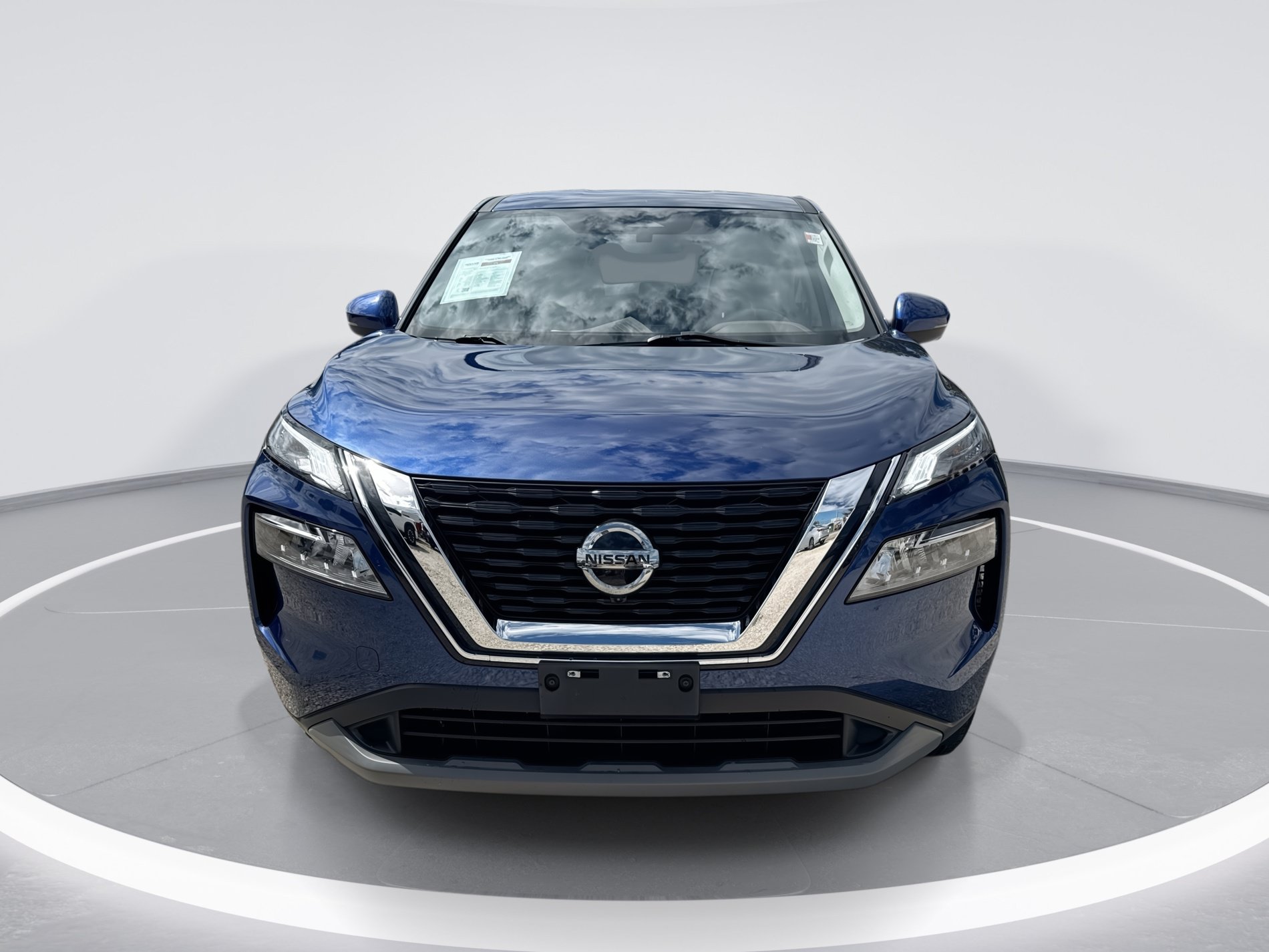 Used 2021 Nissan Rogue SV AWD/4WD image 9