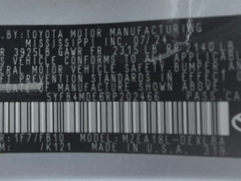 Used 2024 Toyota Corolla LE FWD image 21