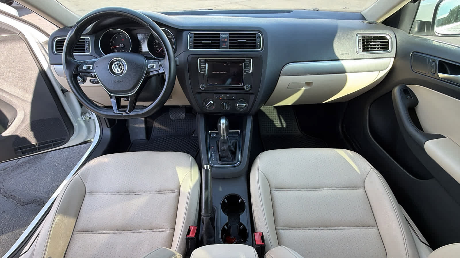 Used 2018 Volkswagen Jetta SE FWD image 26