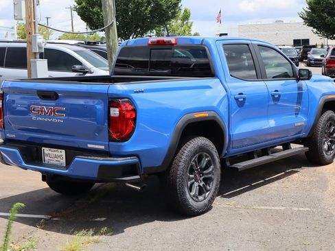 New 2025 GMC Canyon Elevation w/ Convenience Package image 7