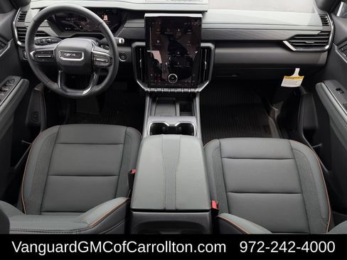 New 2026 GMC Acadia AT4 w/ LPO, Floor Liner Package AWD/4WD image 10