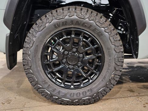 New 2026 Toyota Tundra SR5 AWD/4WD image 22