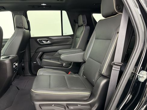 Used 2021 GMC Yukon SLT w/ SLT Premium Package RWD image 21