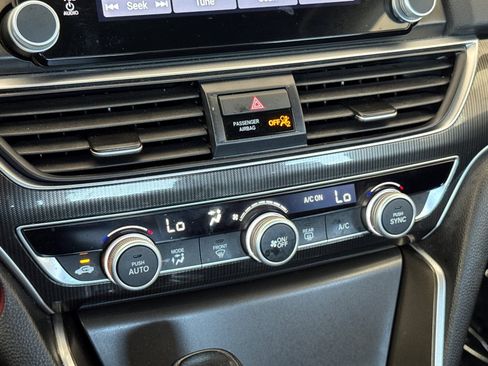 Used 2022 Honda Accord Sport image 18