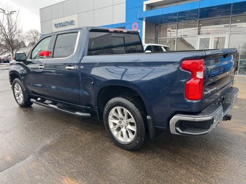 Used 2019 Chevrolet Silverado 1500 LTZ w/ LTZ Premium Package image 4