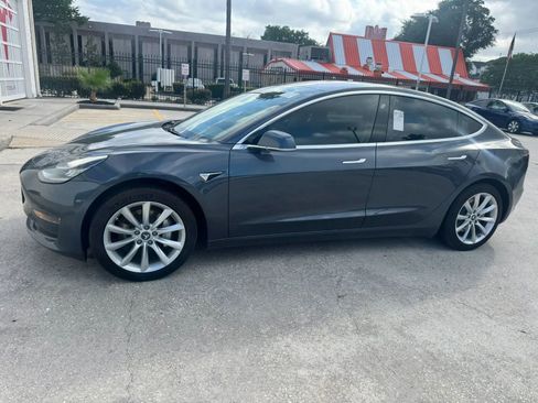 Used 2018 Tesla Model 3 Long Range image 4