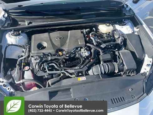 Used 2025 Toyota Camry SE image 22
