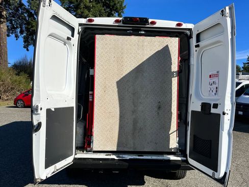 Used 2019 RAM ProMaster 2500 w/ Mopar Trailer Tow Group image 12